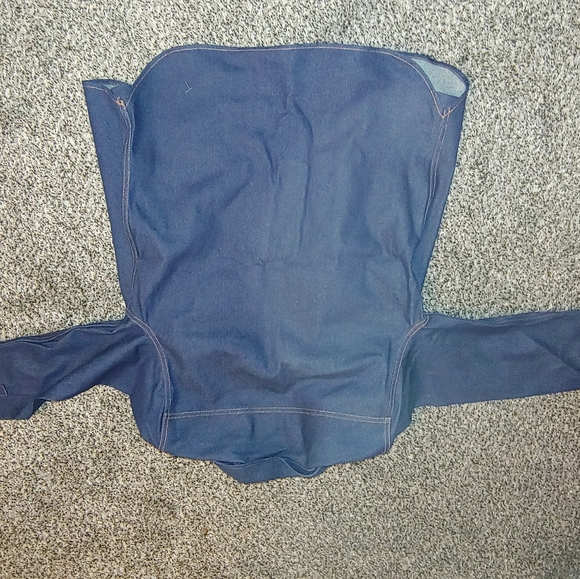 Jean jacket - Picture 2 of 3